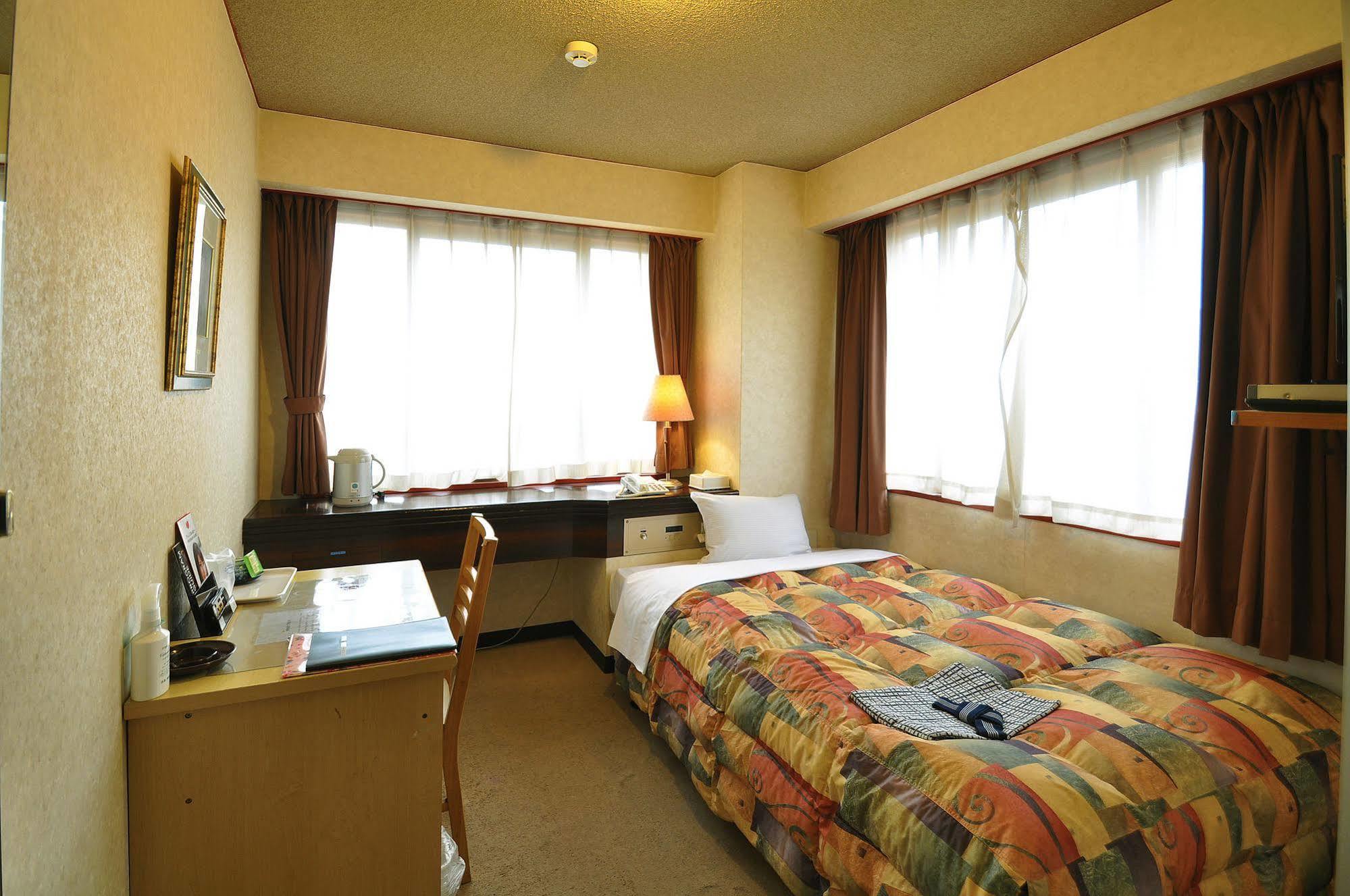 Business Hotel Atelier Kagoshima Exterior photo