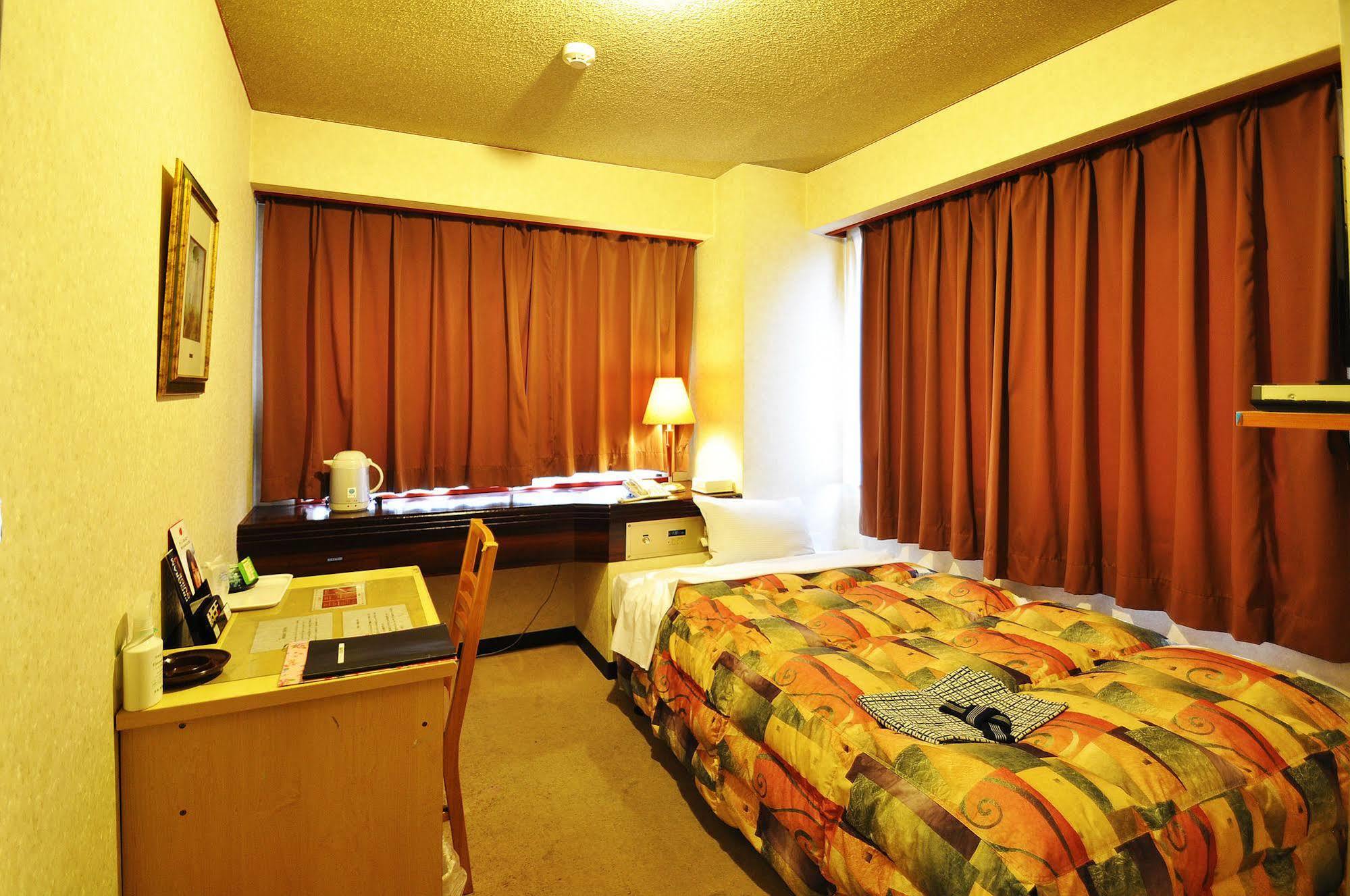 Business Hotel Atelier Kagoshima Exterior photo
